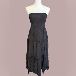 Chic Strapless Black Maxi Dress with Floral Lace Detail. NWOT